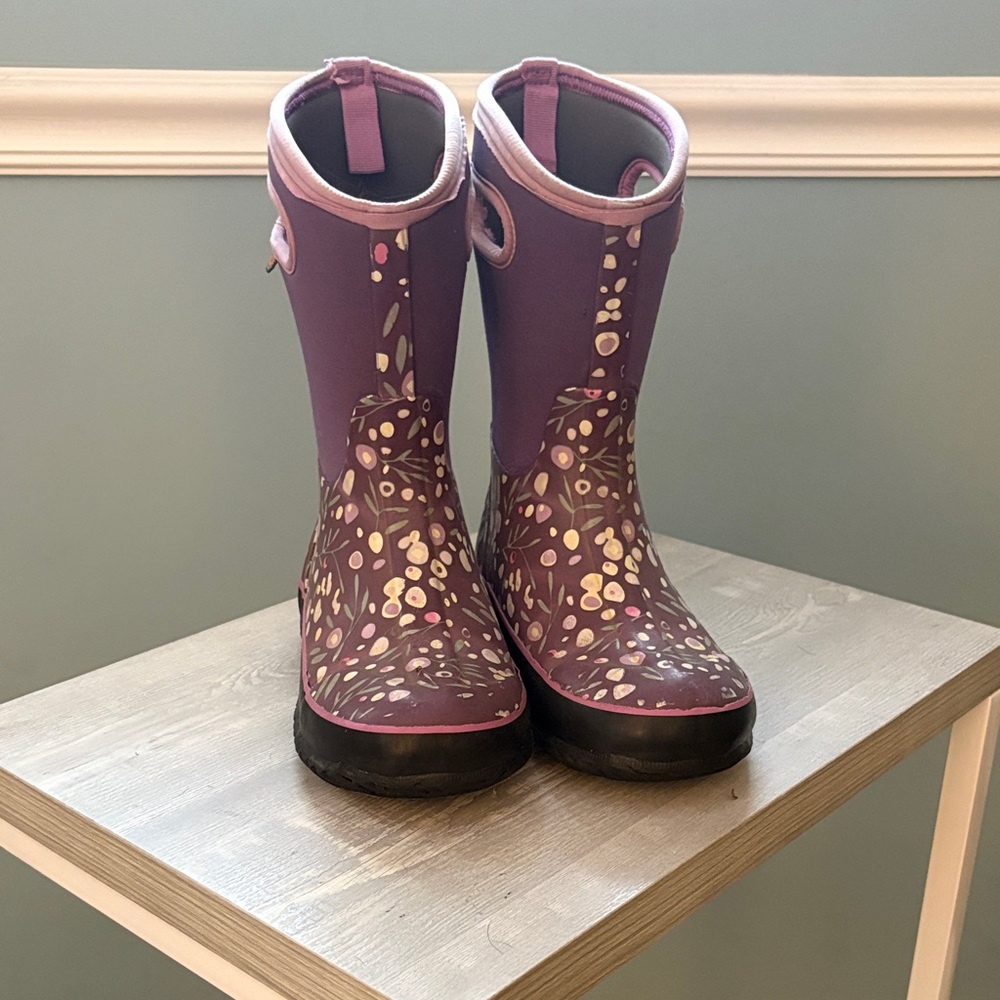 Bogs Purple and Pink Kids Rain Boots